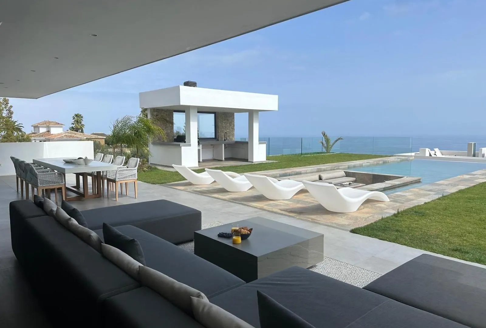 Benalmadena Stupa Luxury Villa